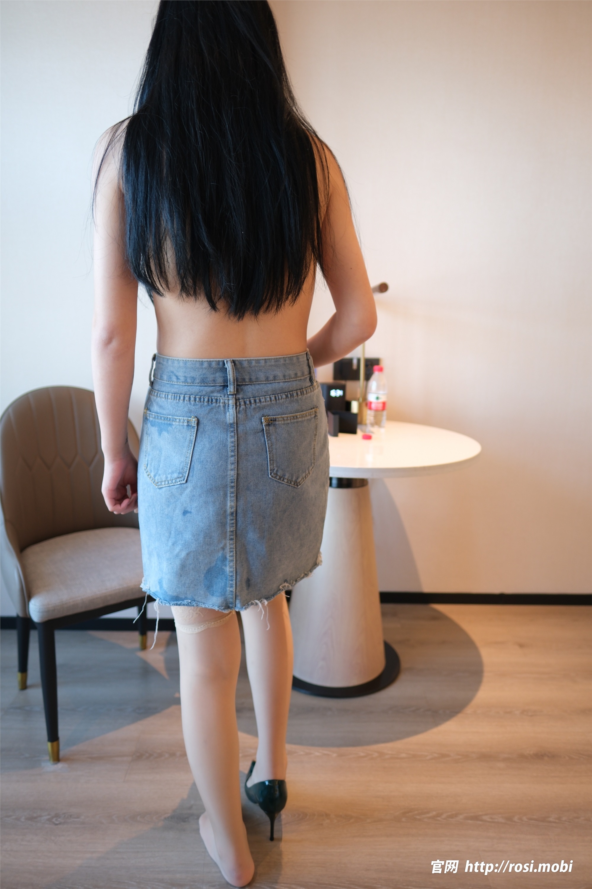 ROSI写真 2025.03.18 NO.4852